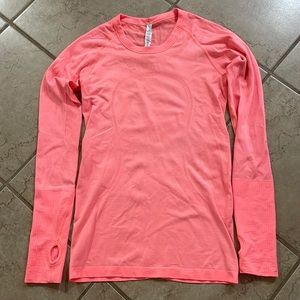 Lululemon Swiftly tech long sleeve shirt